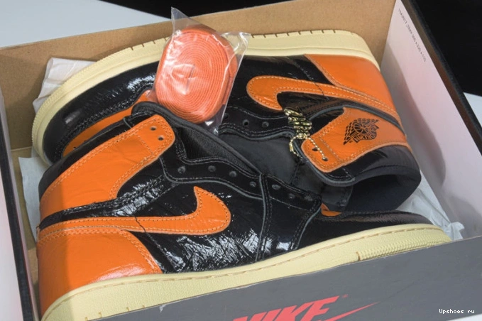 555088-028  3.0 Retro Jordan 1 High  Backboard Shattered 0821